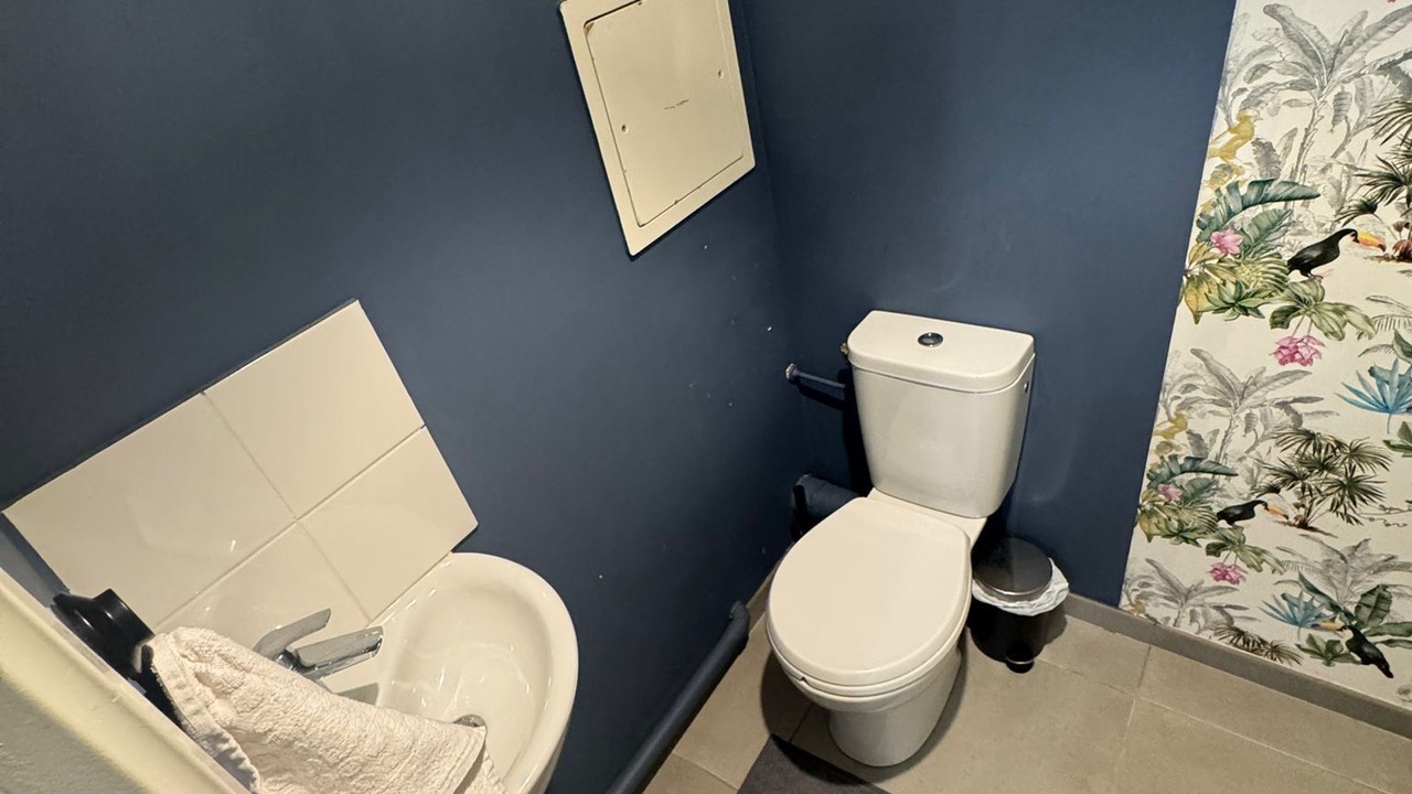 Photo of Bathroom in Clamart