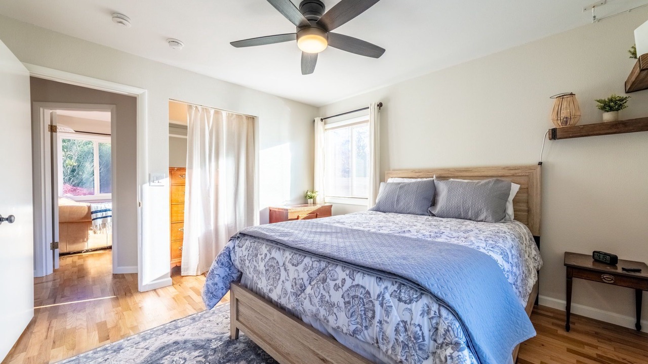 Photo of Bedroom in West Lake Stevens