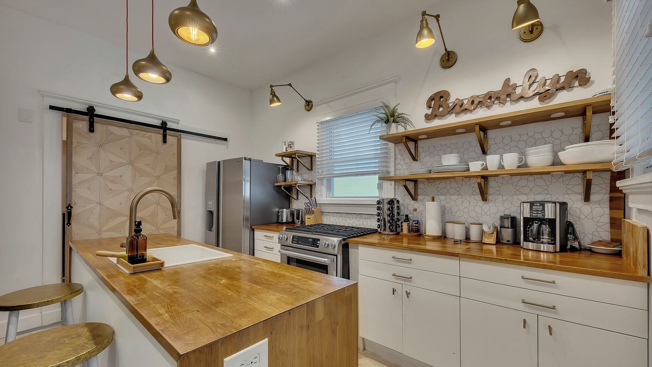 Photo of Kitchen in Midtown