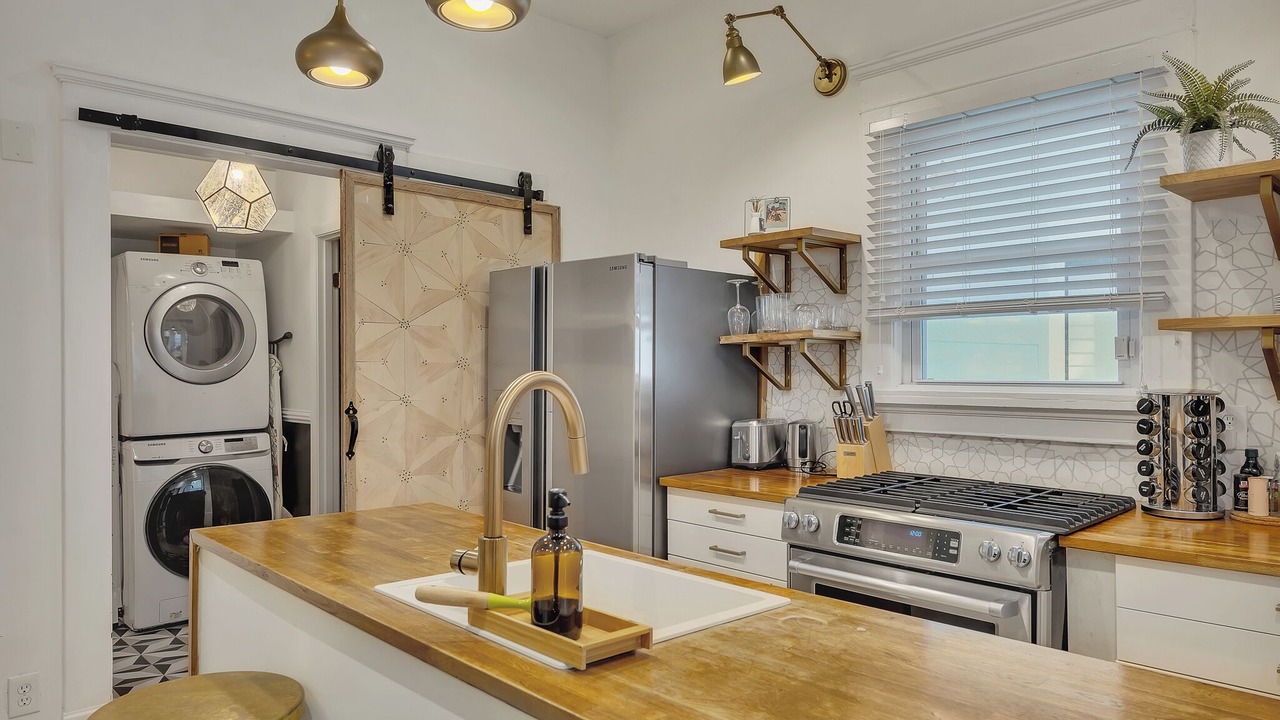 Photo of Kitchen in Midtown