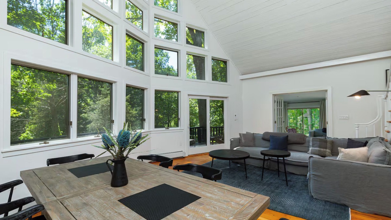 Photo of Bedroom in Rhinebeck