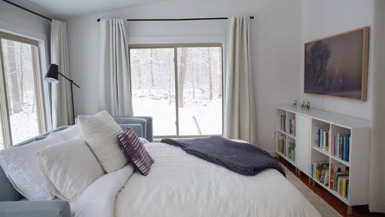 Photo of Bedroom in Rhinebeck