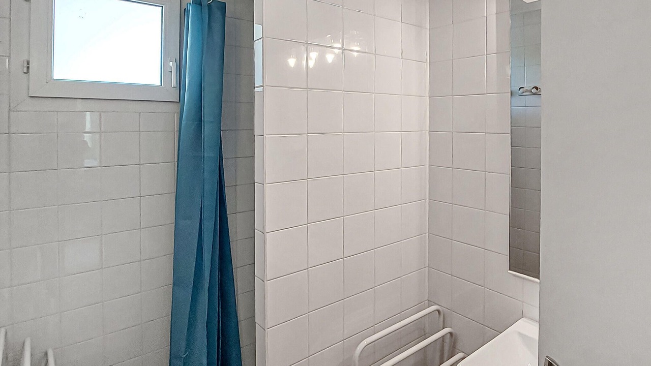 Photo of Bathroom in Durfort-Lacapelette