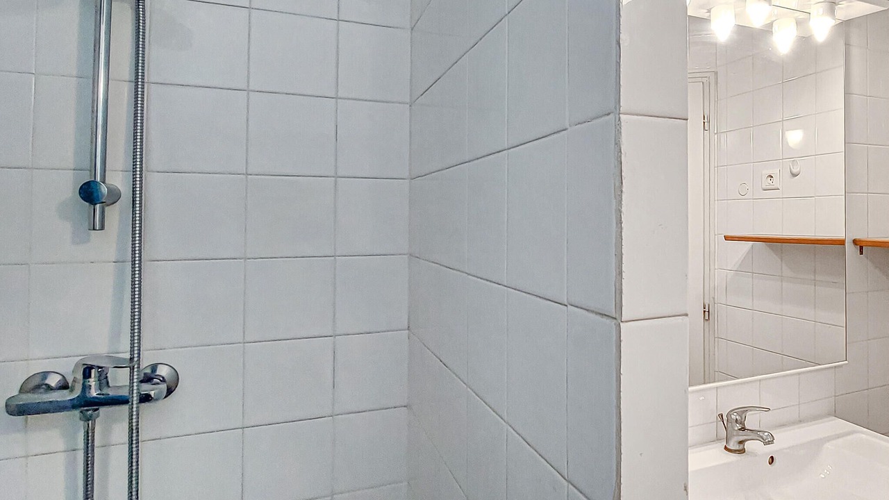 Photo of Bathroom in Durfort-Lacapelette