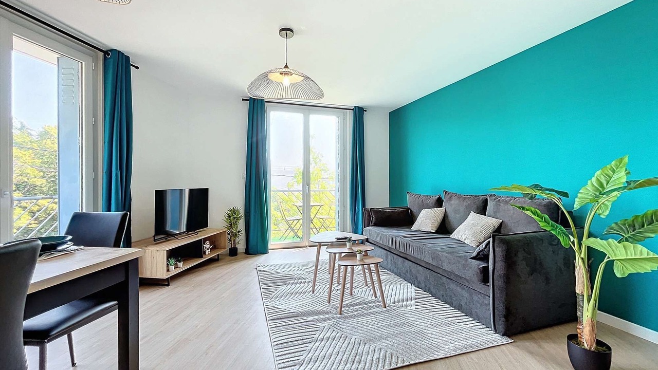 Photo of Livingroom in Jolimont-Soupetard-Bonhoure