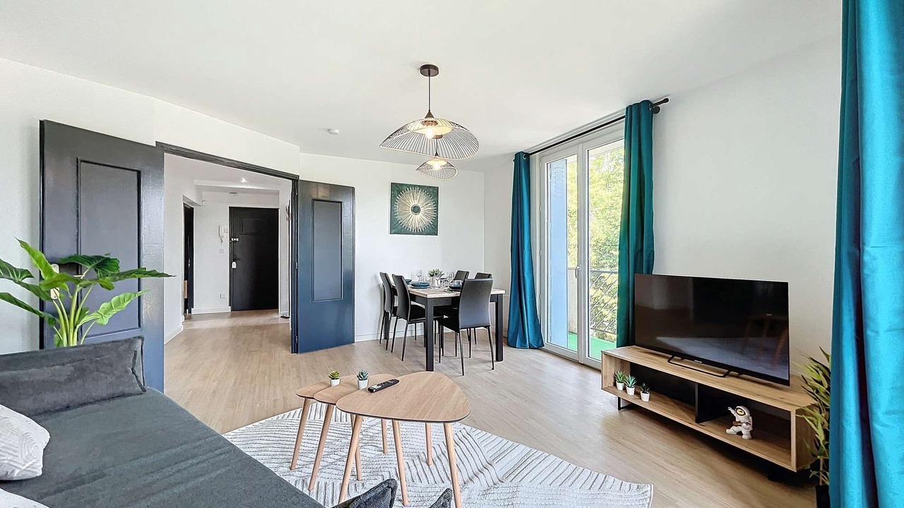 Photo of Livingroom in Jolimont-Soupetard-Bonhoure