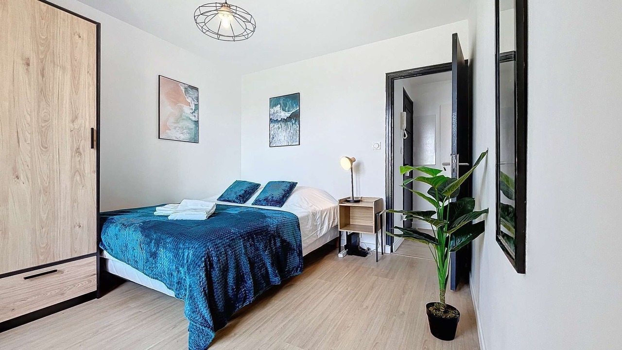 Photo of Bedroom in Jolimont-Soupetard-Bonhoure