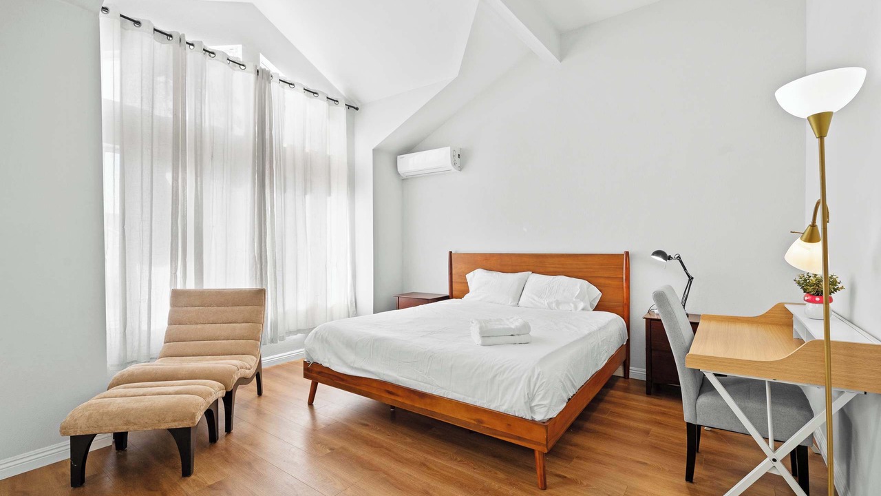 Photo of Bedroom in Valinda