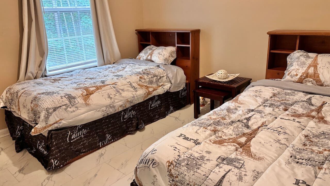 Photo of Bedroom in Mableton