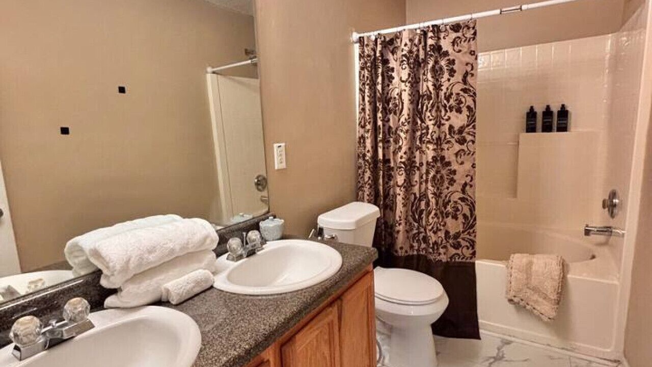 Photo of Bathroom in Mableton