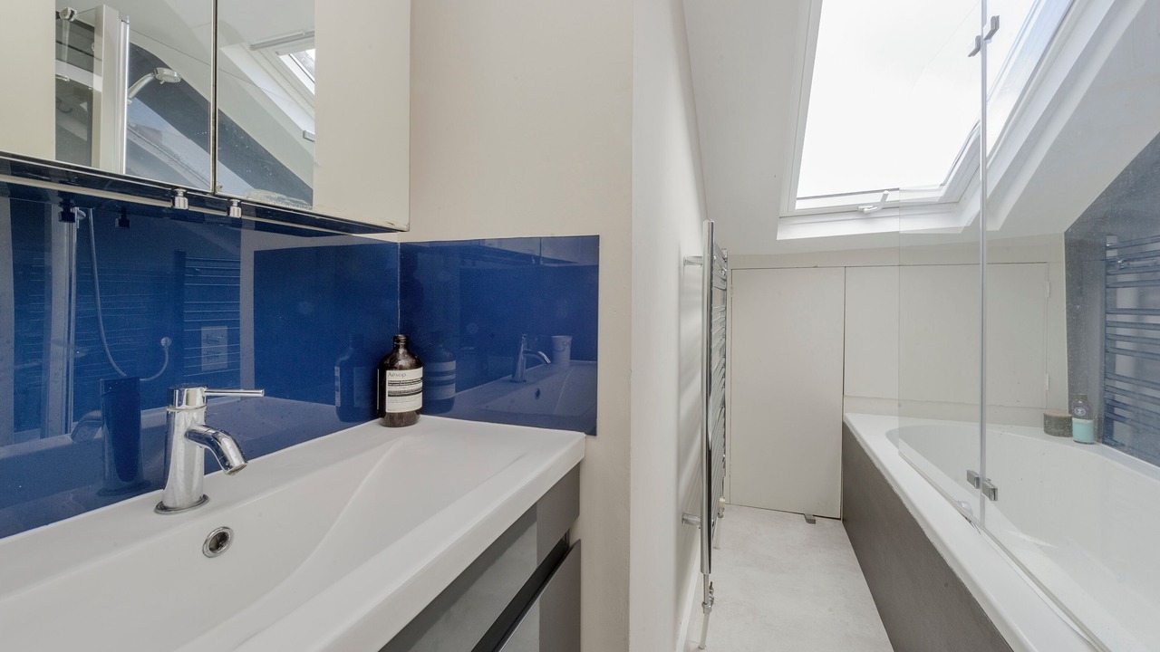 Photo of Bathroom in Earlsfield
