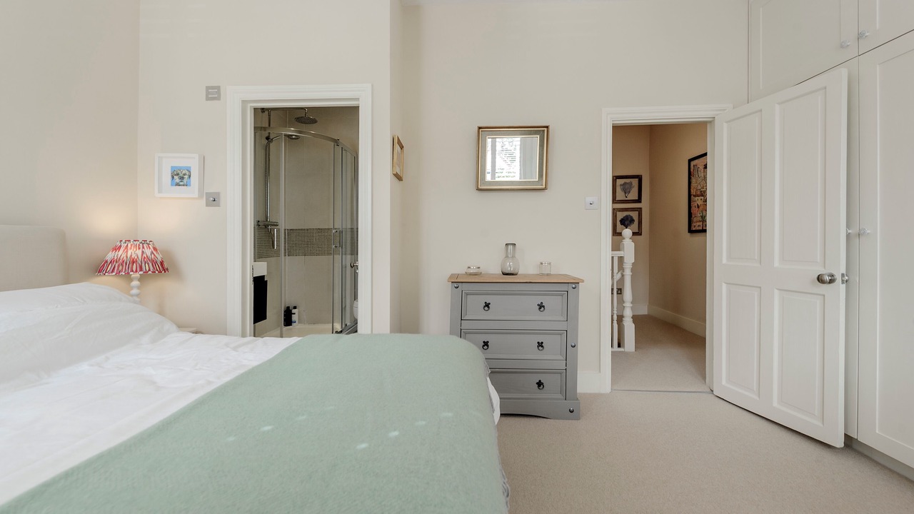 Photo of Bedroom in Earlsfield