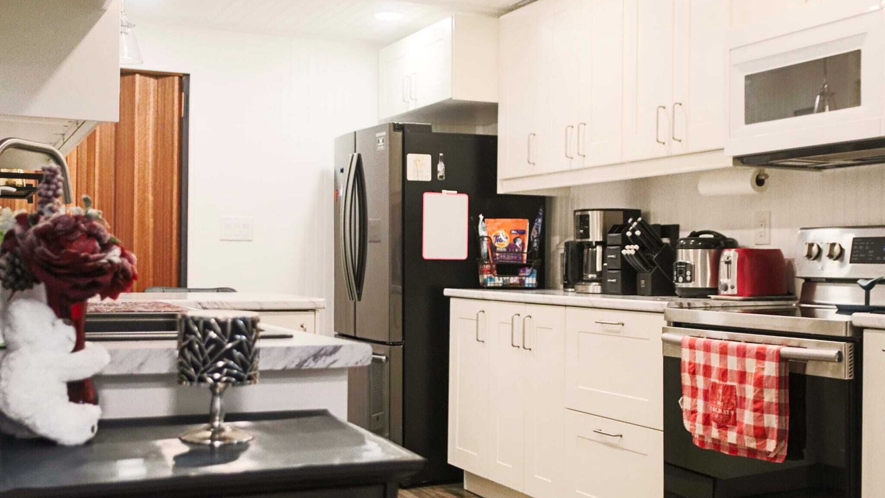 Photo of Kitchen in West Deane Park