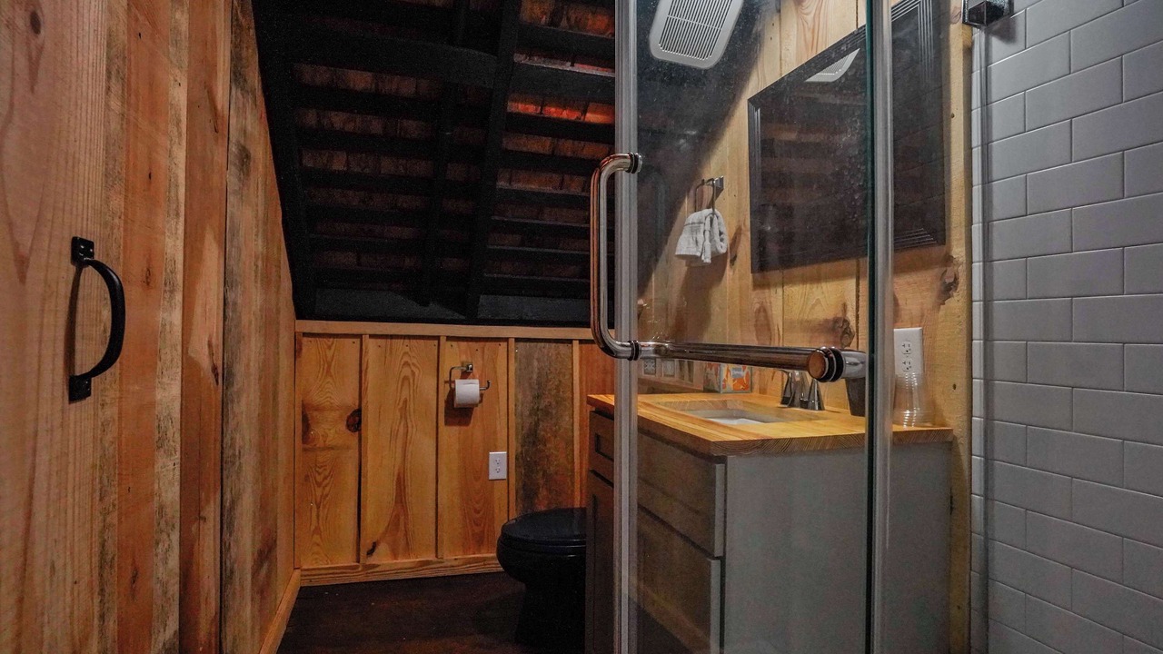 Photo of Bathroom in Locustville