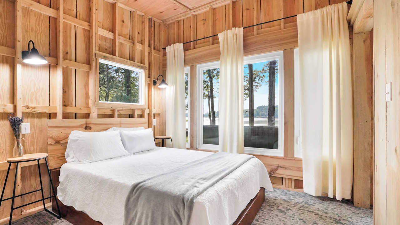 Photo of Bedroom in Locustville