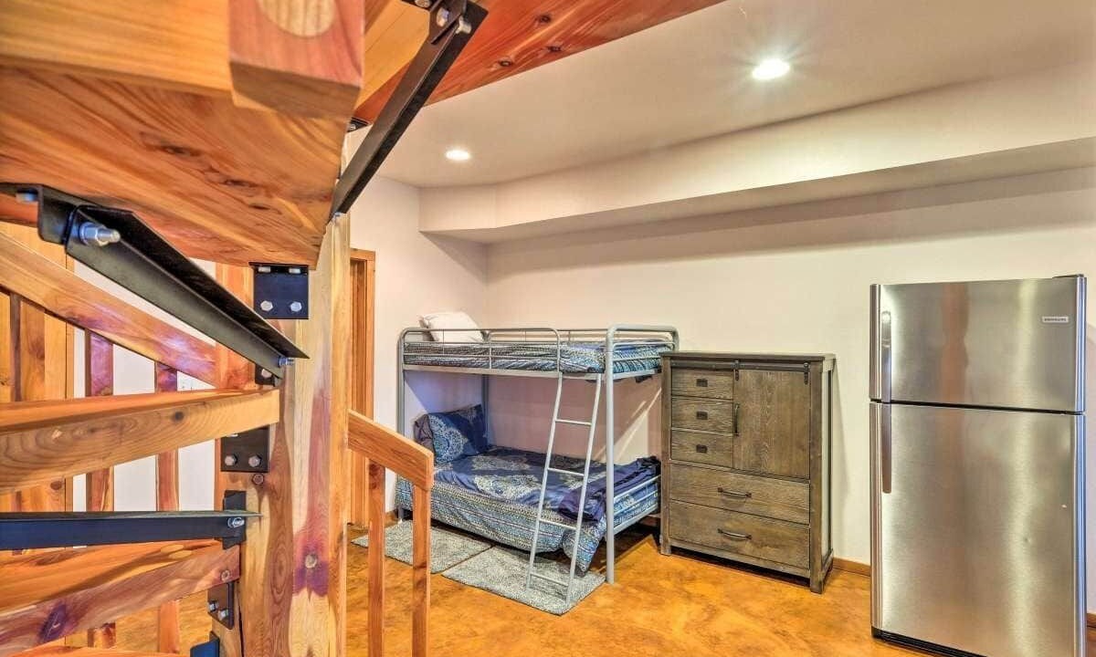 Photo of Bedroom in Sylvan Shores
