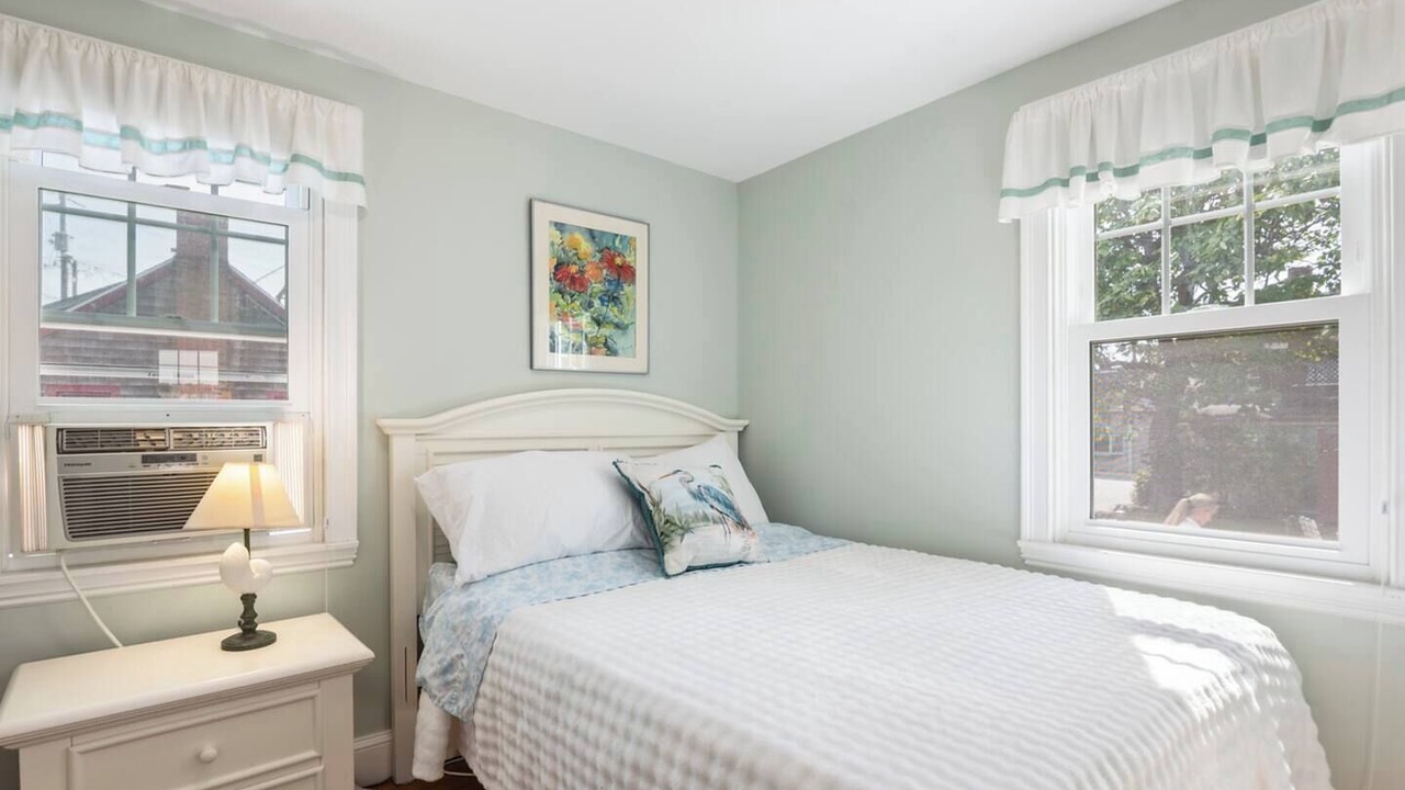 Photo of Bedroom in Rockport