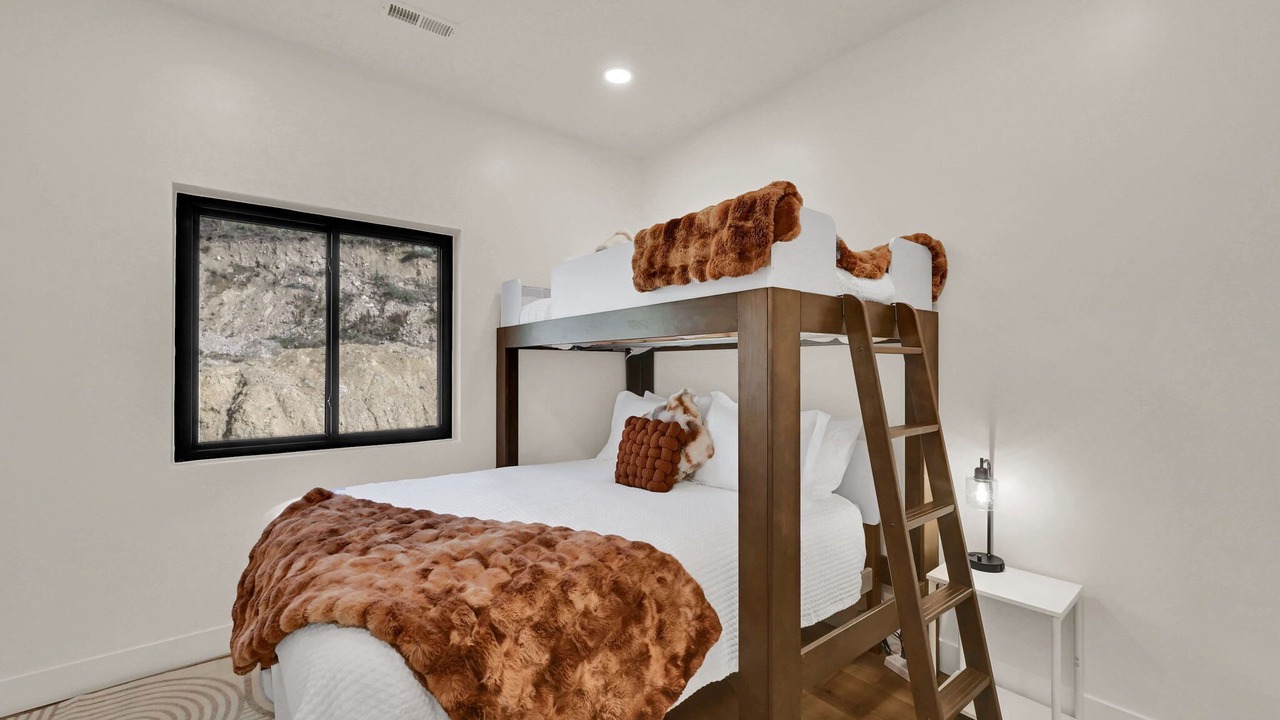 Photo of Bedroom in Powder Mountain