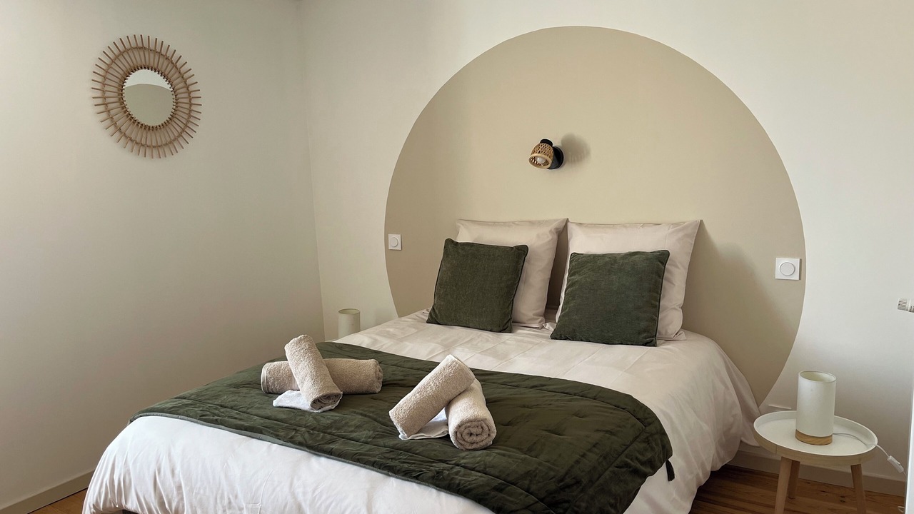 Photo of Bedroom in Pontorson