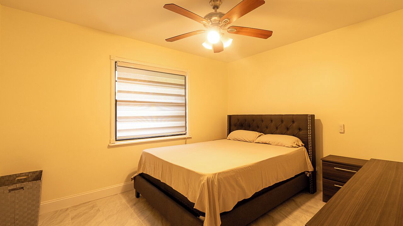 Photo of Bedroom in North Lauderdale