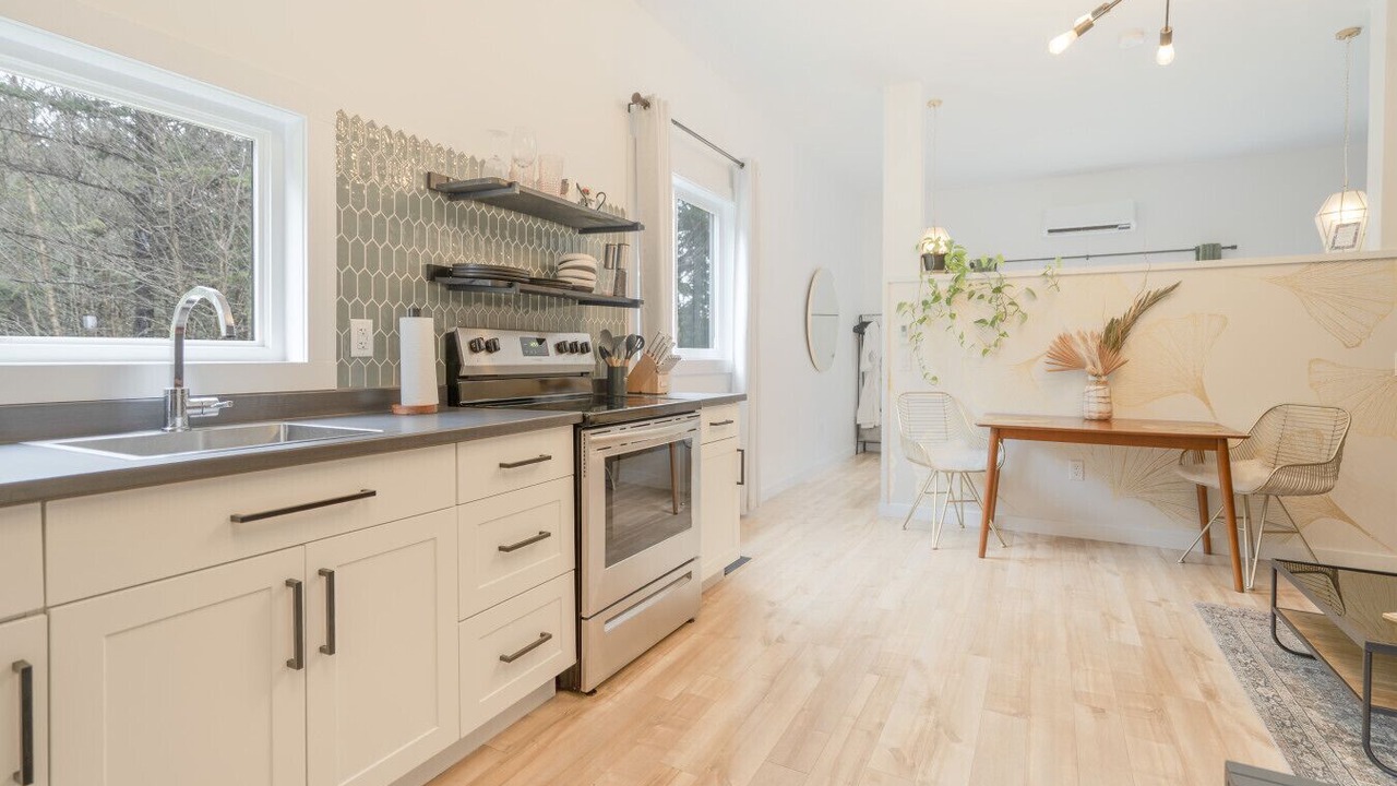 Photo of Kitchen in Erbs Cove