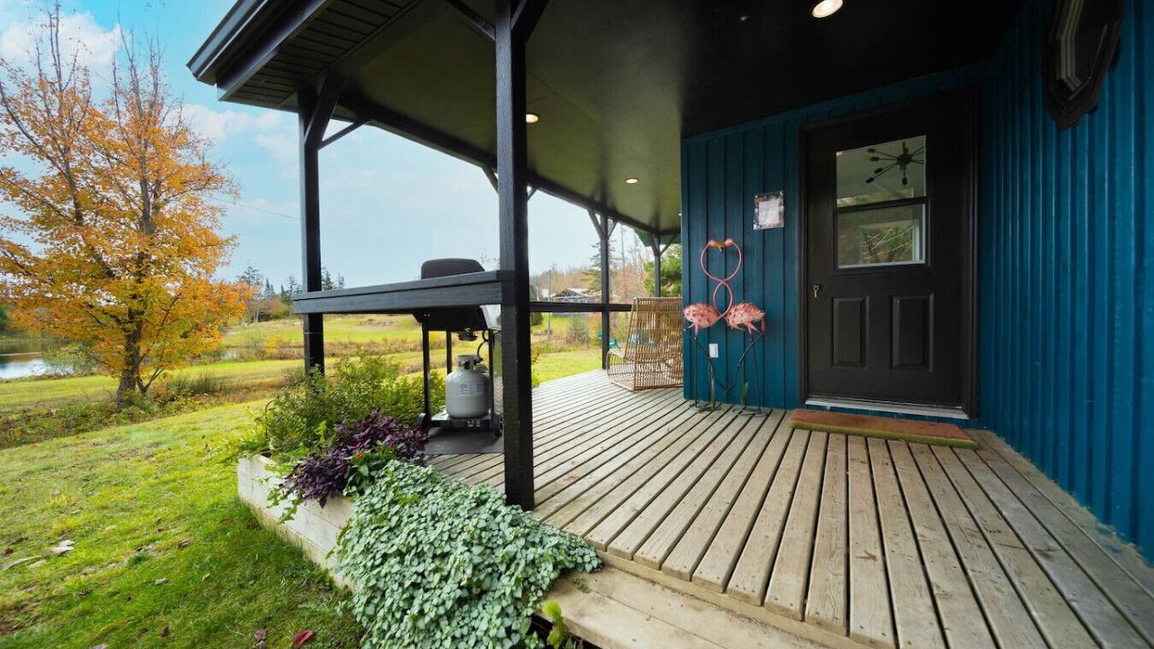 Photo of Patio Balcony in Erbs Cove