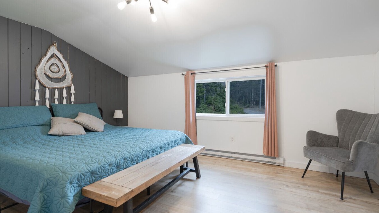 Photo of Bedroom in Erbs Cove