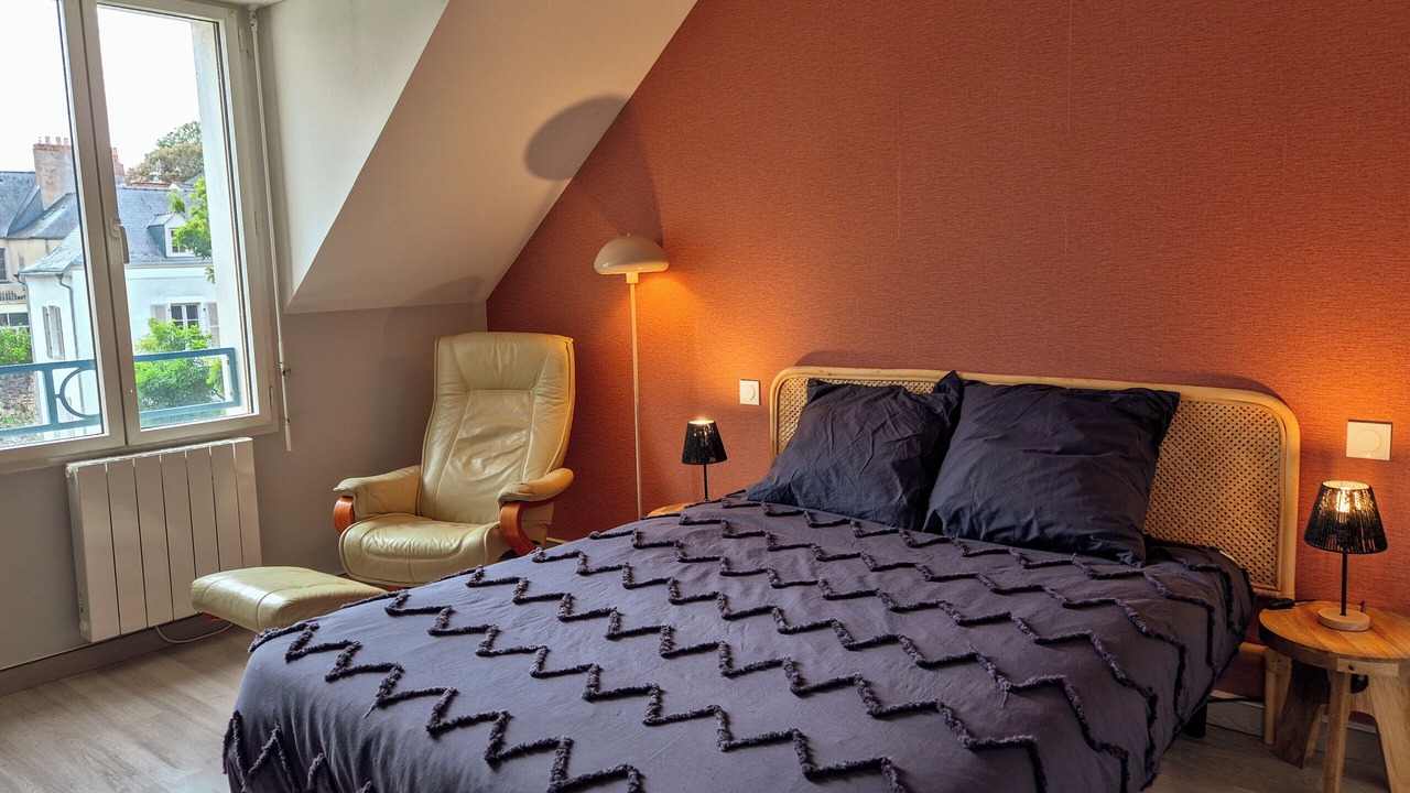 Photo of Bedroom in Laval