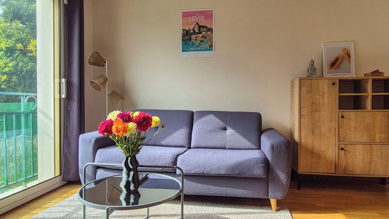 Photo of Livingroom in Laval