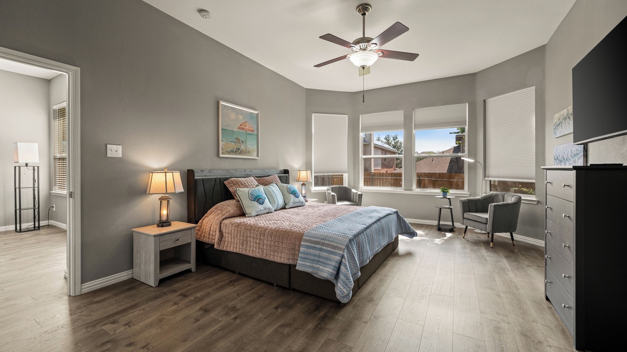Photo of Bedroom in Tarrant County