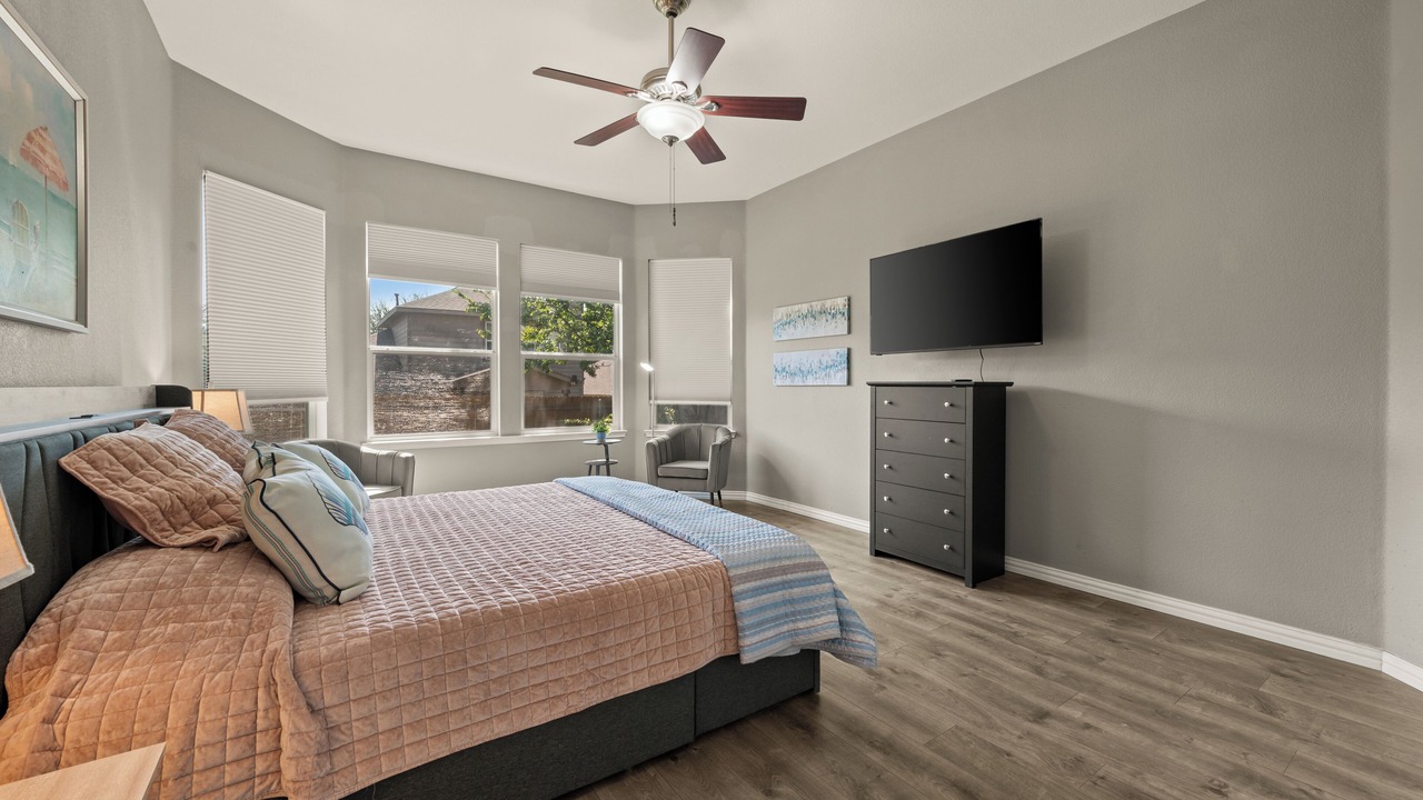 Photo of Bedroom in Tarrant County
