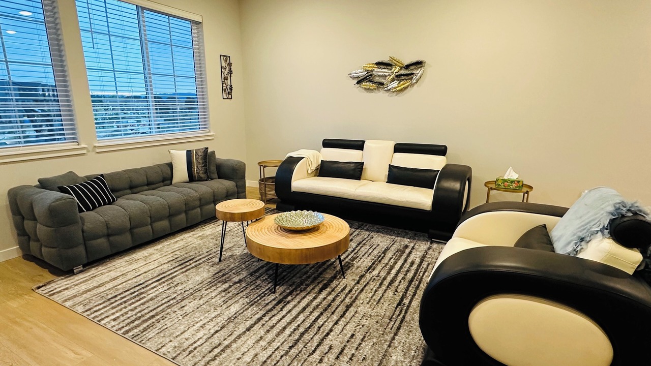 Photo of Livingroom in Witch Hazel