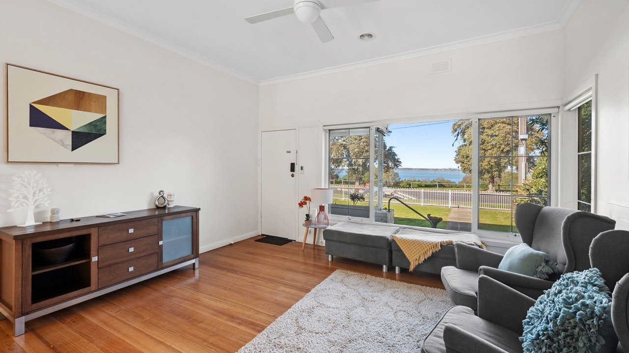 Photo of Livingroom in North Shore
