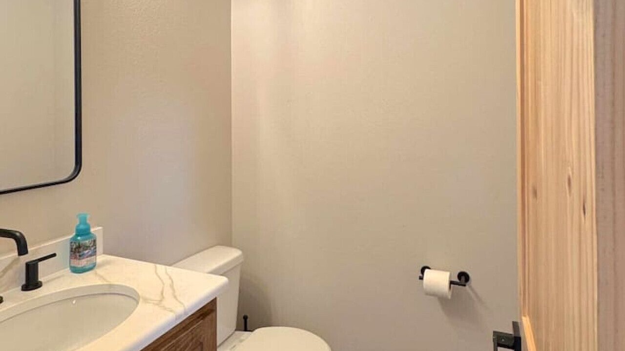 Photo of Bathroom in Sylvan Shores