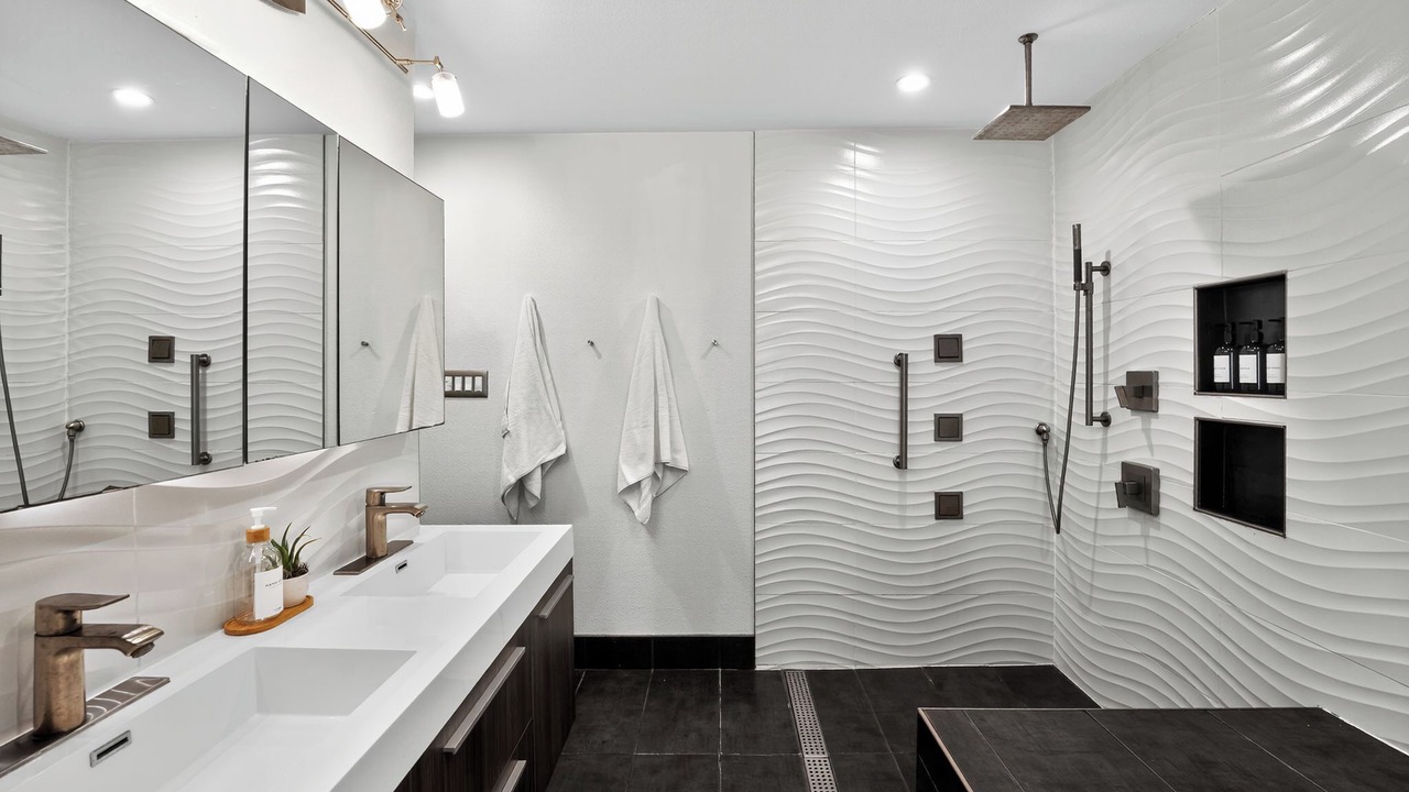Photo of Bathroom in North Austin Civic Association