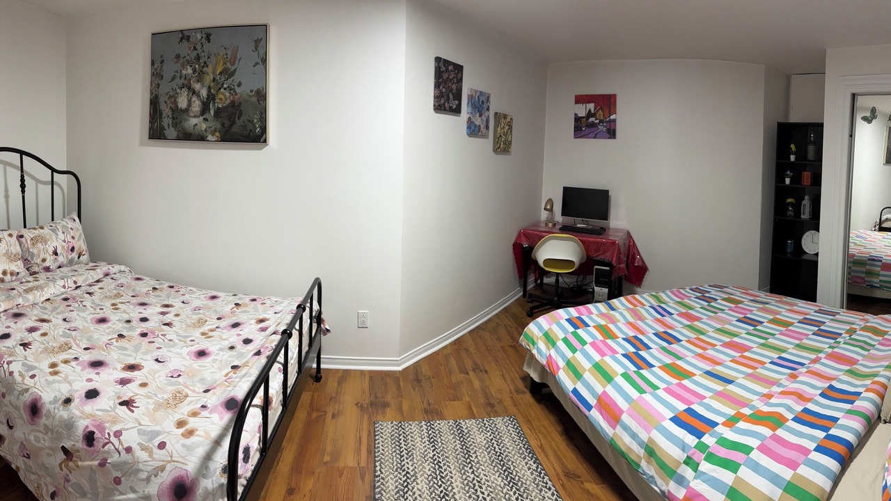 Photo of Bedroom in Pincourt