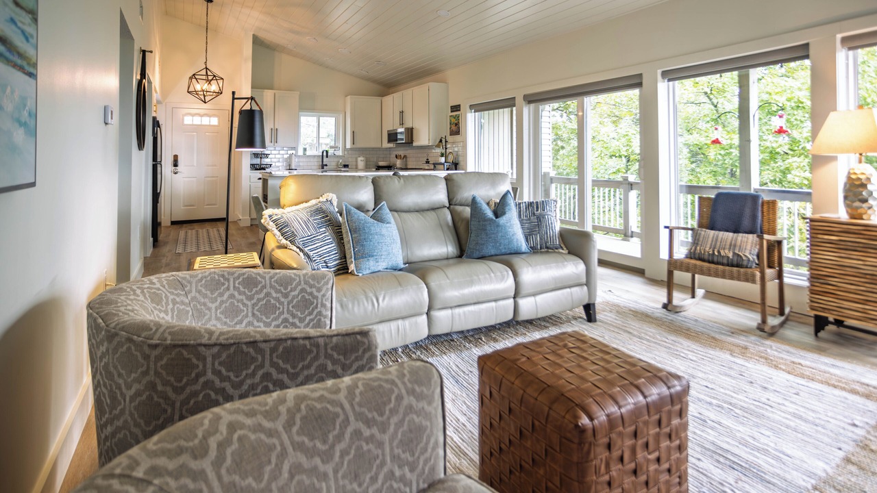 Photo of Livingroom in Fairfield Bay