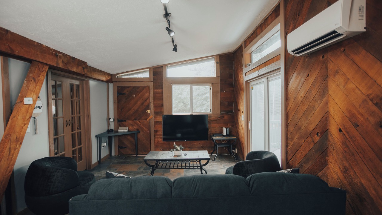 Photo of Livingroom in Saugerties