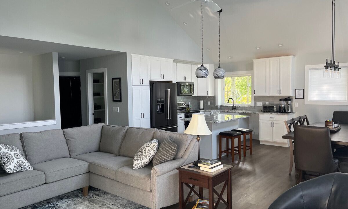 Photo of Livingroom in Skaneateles