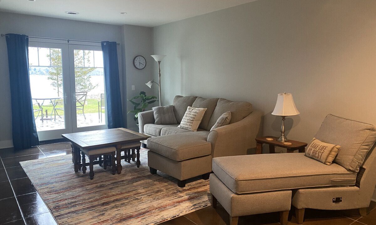 Photo of Livingroom in Skaneateles