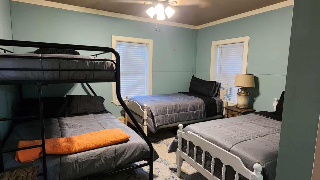 Photo of Bedroom in Northfork