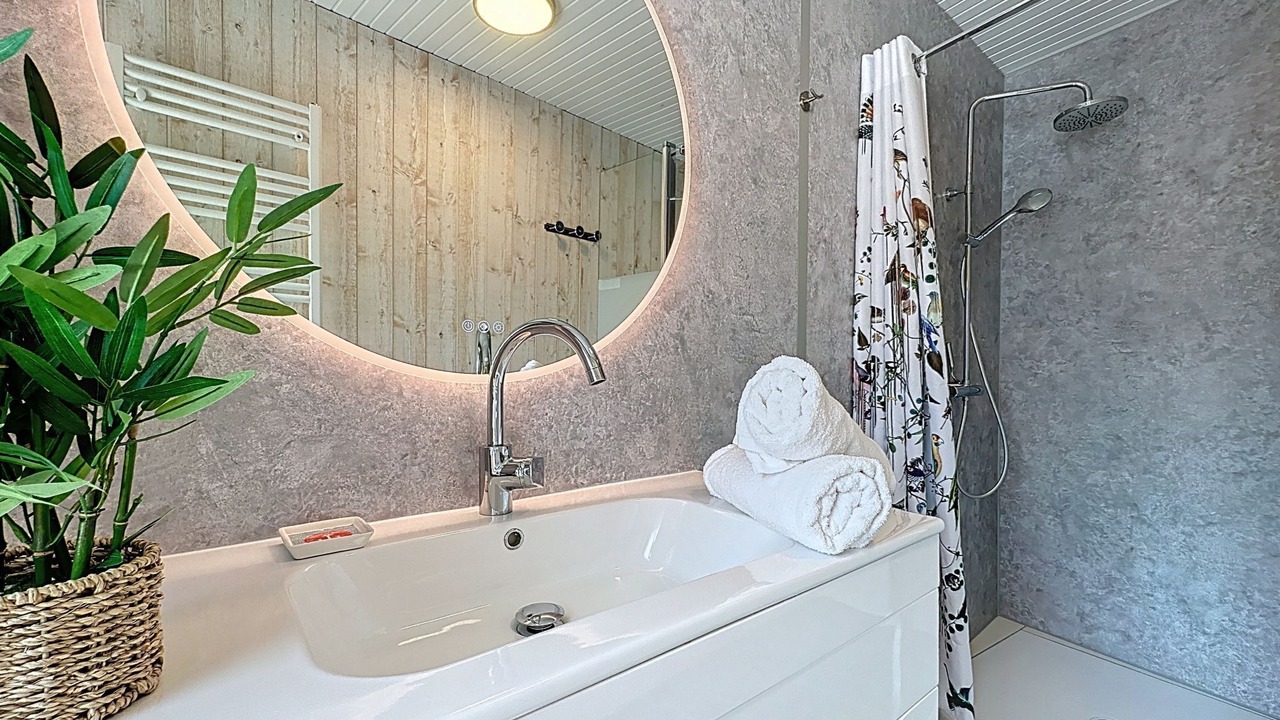 Photo of Bathroom in La Rogere