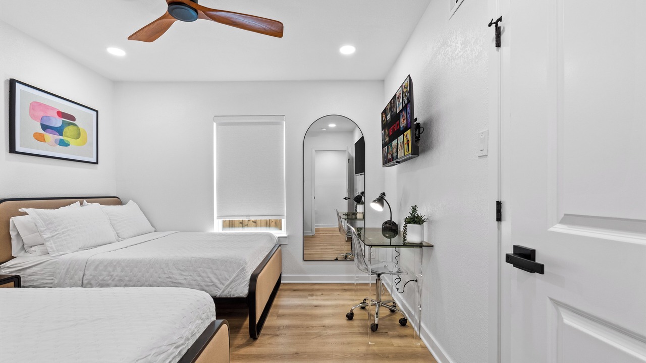 Photo of Bedroom in Oak Cliff