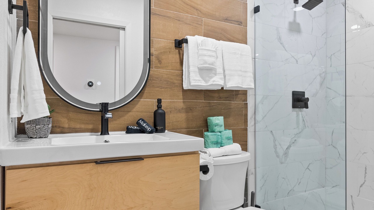 Photo of Bathroom in Oak Cliff
