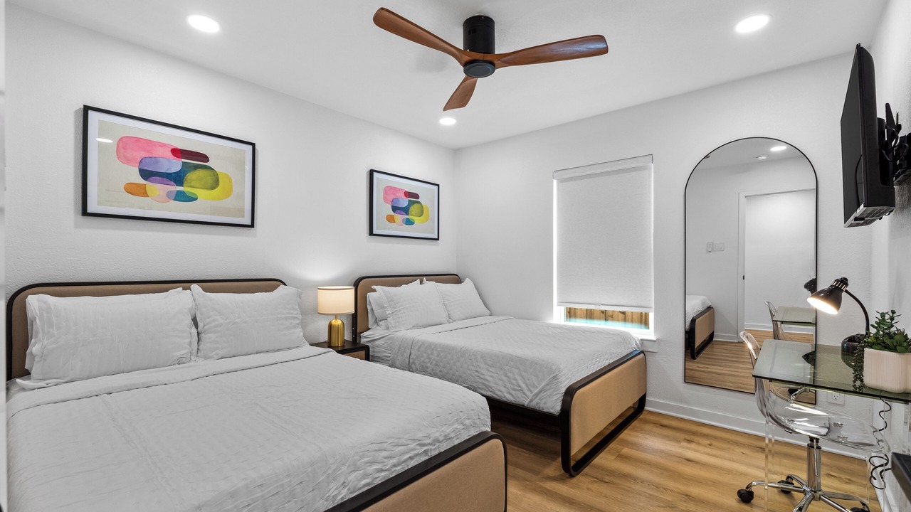 Photo of Bedroom in Oak Cliff