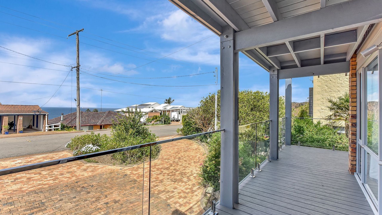 Photo of Patio Balcony in Caves Beach