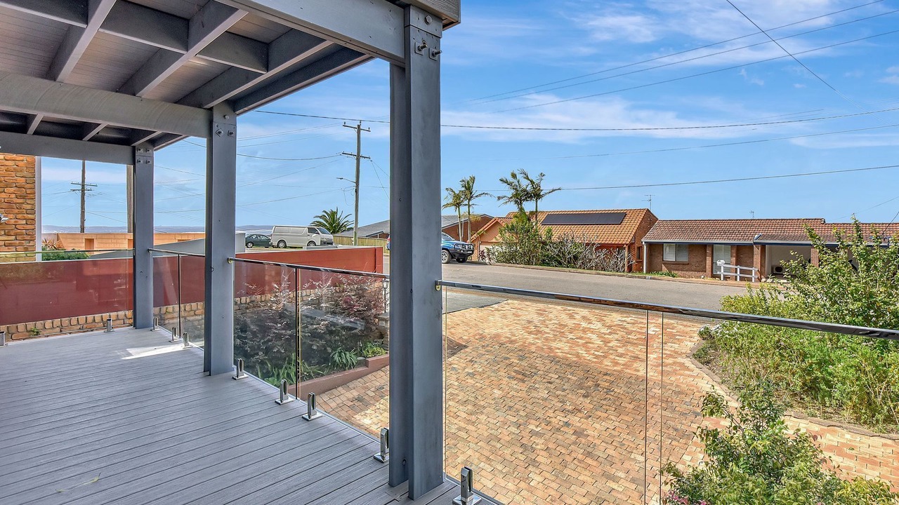 Photo of Patio Balcony in Caves Beach