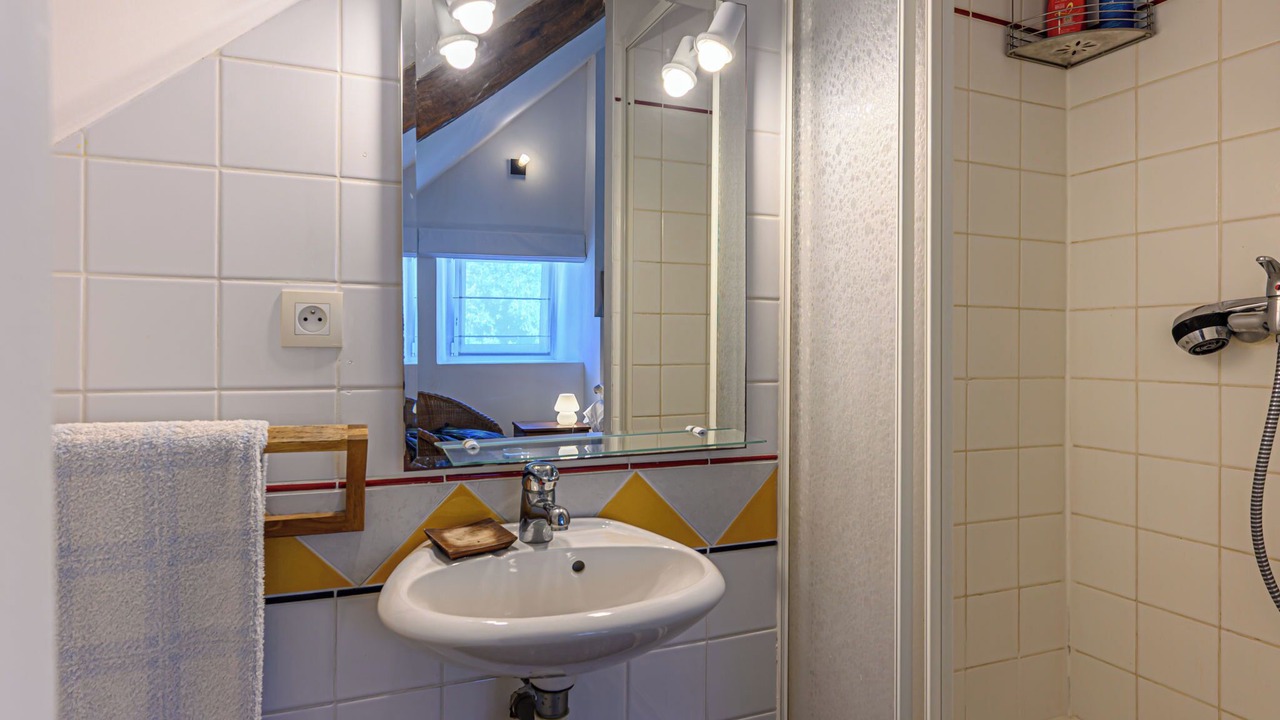 Photo of Bathroom in Plougoumelen