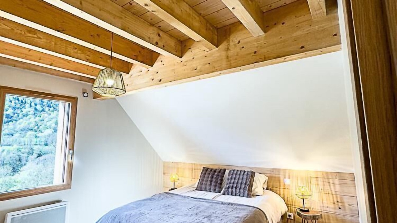 Photo of Bedroom in Cazeaux-de-Larboust