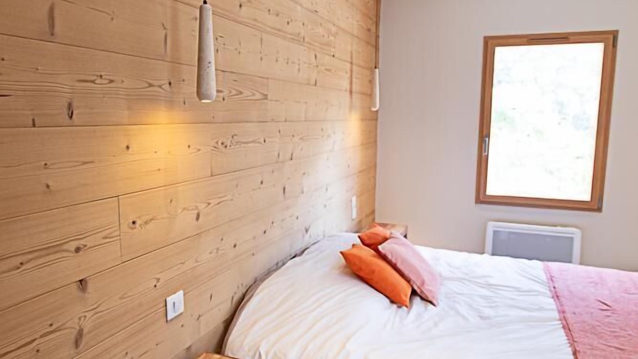 Photo of Bedroom in Cazeaux-de-Larboust